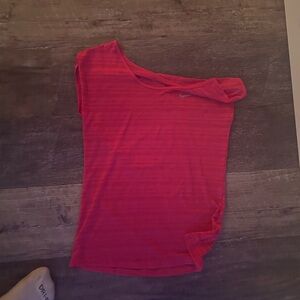 Nike Women's Bright Red Short Sleeve Tee